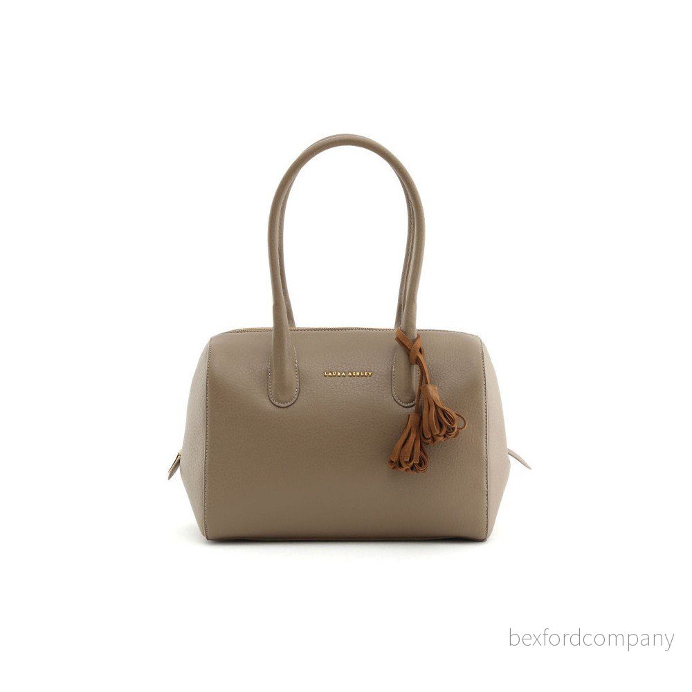 Světle hnědá kabelka Laura Ashley Winchester v:696826