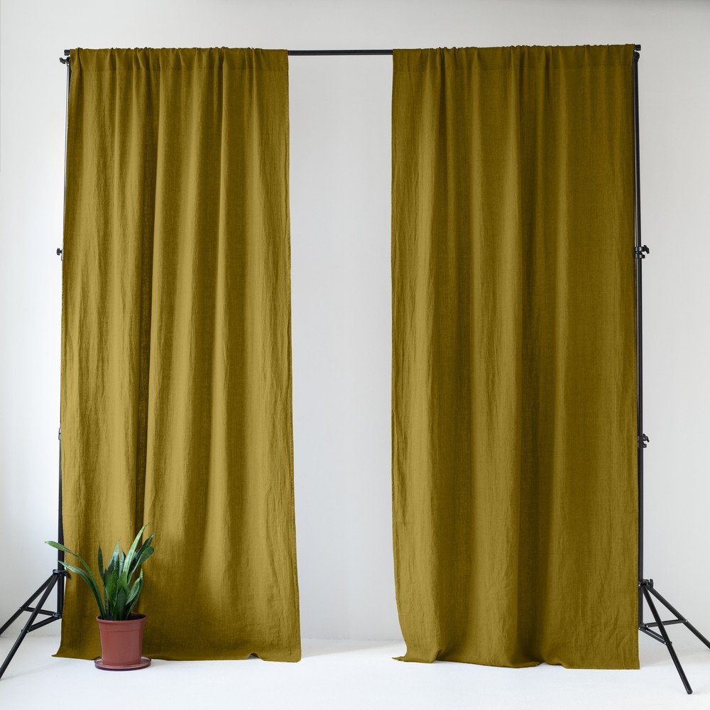 Okrově žlutý/zelený lněný závěs 140x330 cm Moss Green – Linen Tales v:1795662