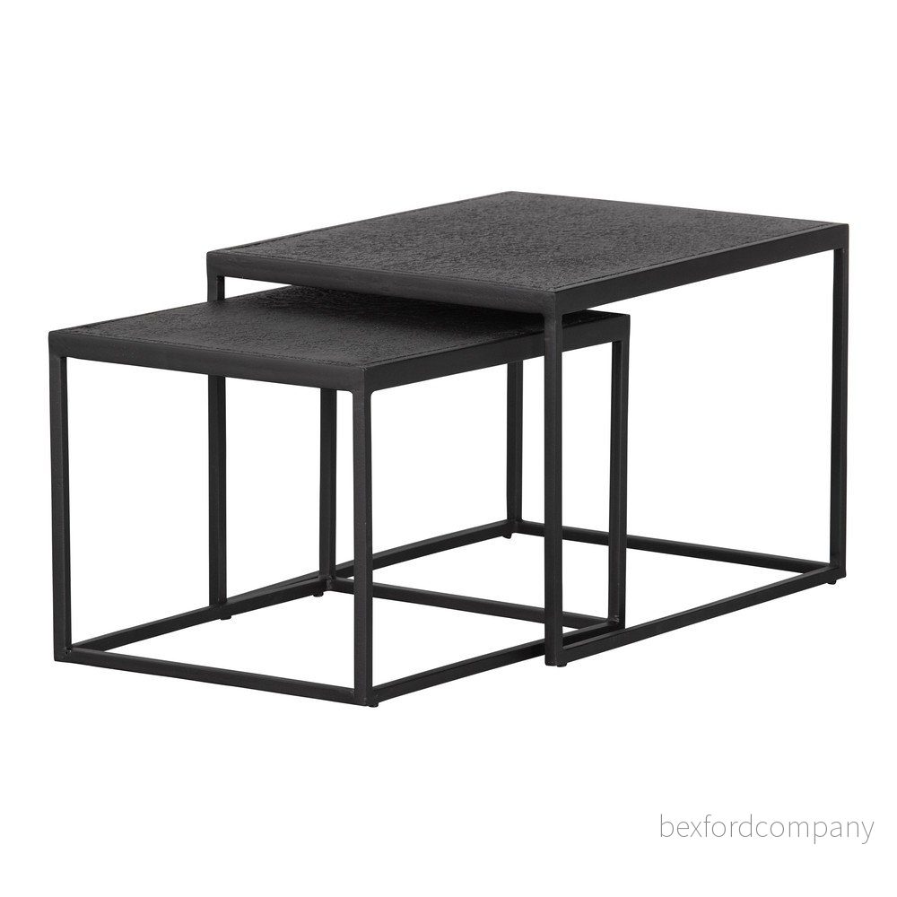 Set 2 černých odkládacích stolků z kovu WOOOD Febe v:1384431