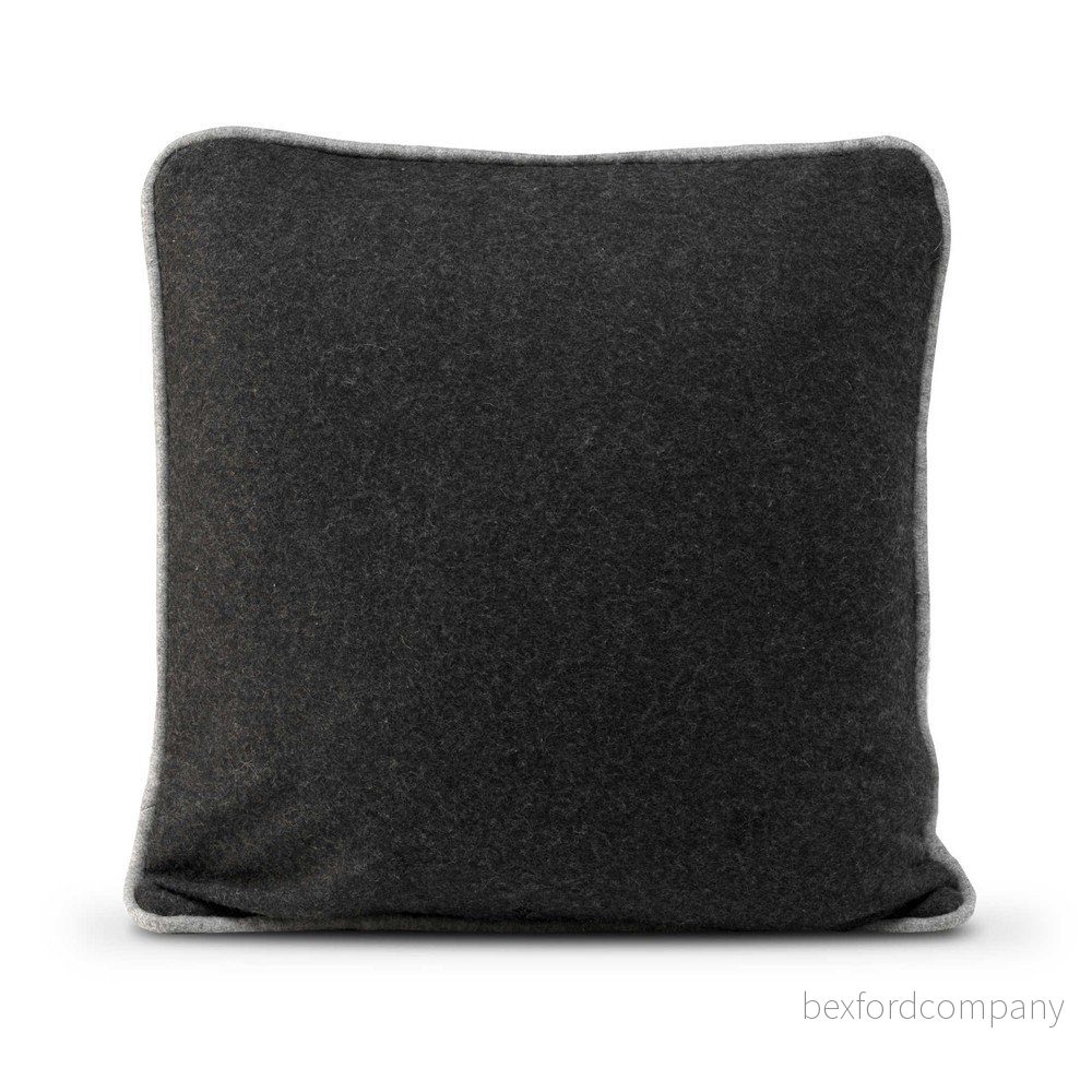 Černý vlněný povlak na polštář HF Living Piping, 50 x 50 cm v:1074342