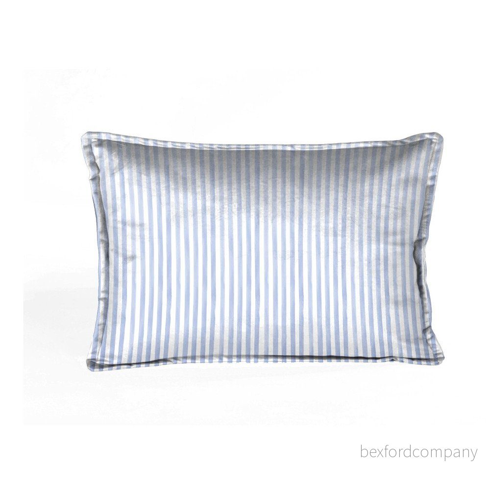 Modrý dekorativní polštář Velvet Atelier, 50 x 35 cm v:1097686