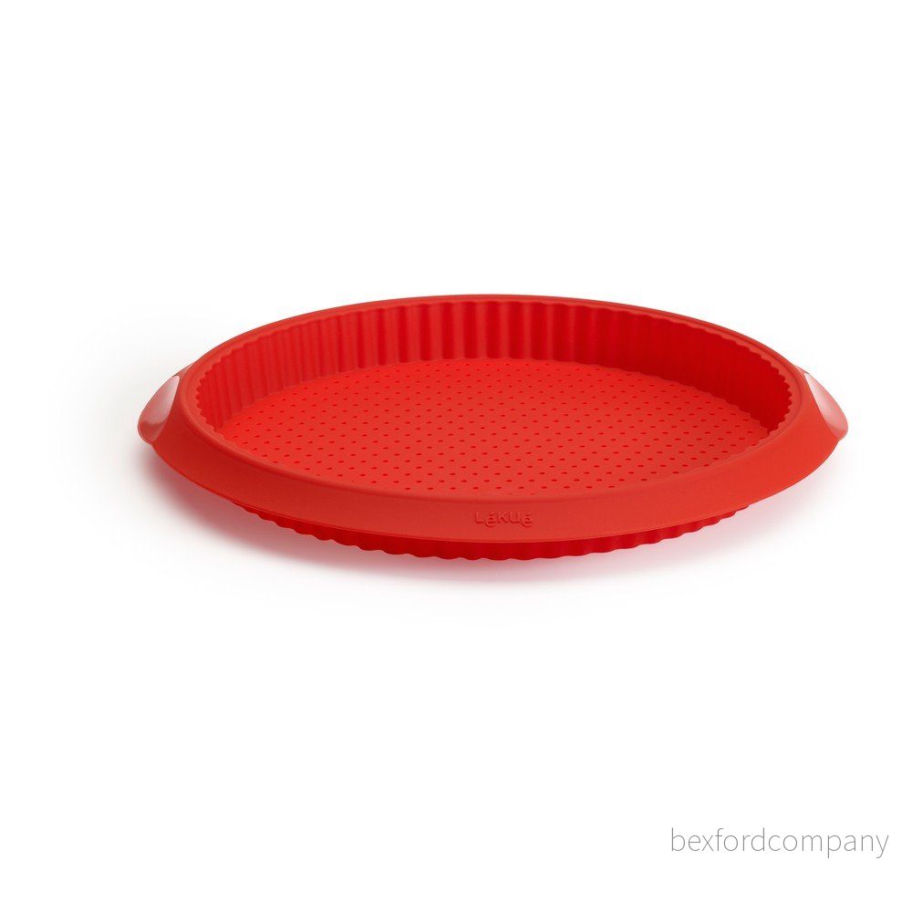 Červená silikonová forma s dírkami na quiche Lékué, ⌀ 28 cm v:1235128