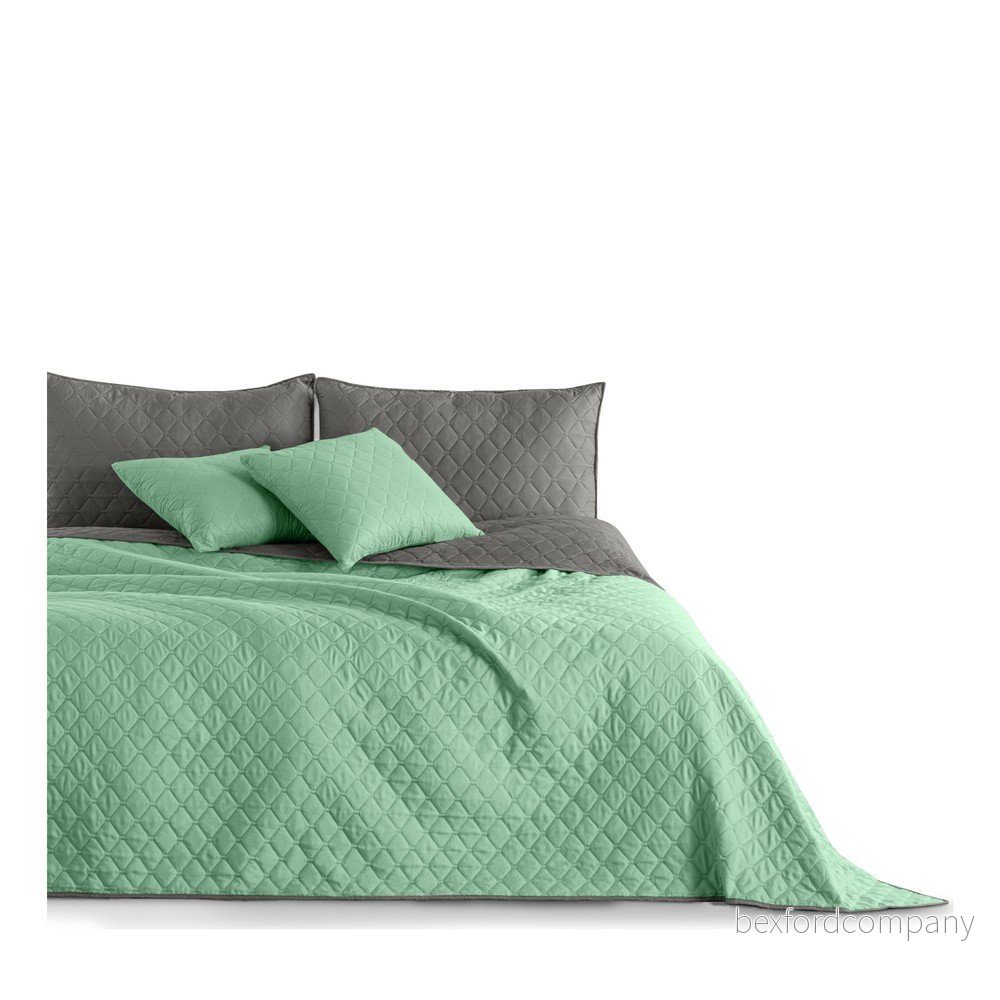 Zelený přehoz z mikrovlákna DecoKing Axel, 170 x 210 cm v:999962