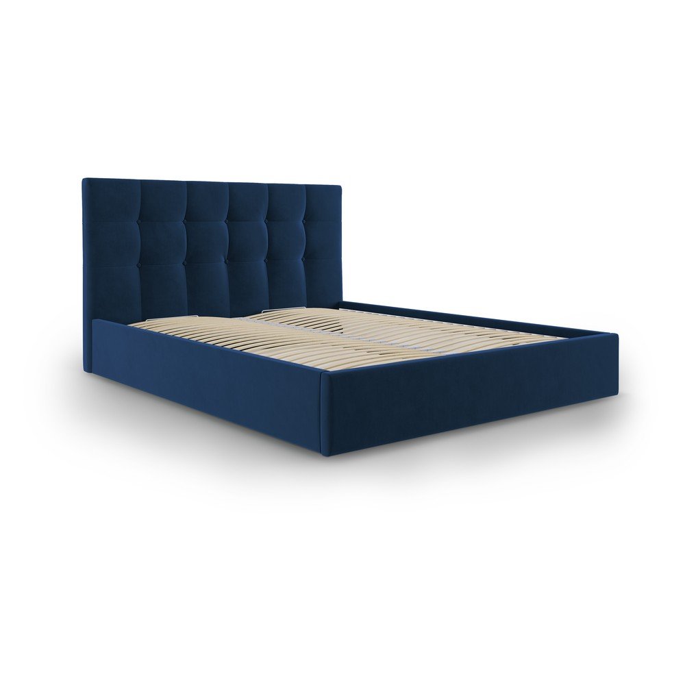 Tmavě modrá čalouněná dvoulůžková postel s úložným prostorem s roštem 160x200 cm Nerin – Mazzini Beds v:1421071
